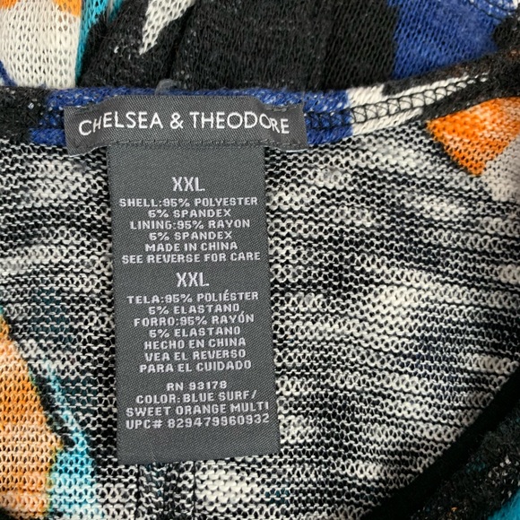 Chelsea & Theodore Abstract Layered Top - Picture 3 of 4